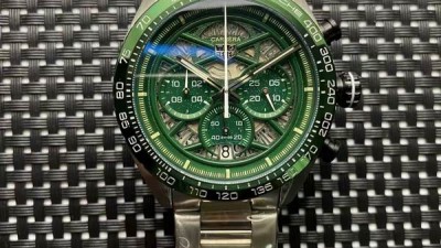 태*호이어 Carrera × Porsche Chronograph Skeleton 딥그린