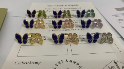 반ㅋ리프 투 버터플라이 비트윈 더 핑거 링 라피스라즐리