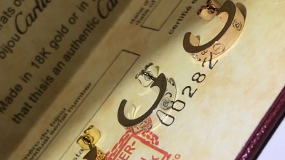 까ㄹ띠에 러브 이어링 다이아세팅