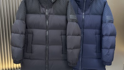 [TOP] 공용 25FW 루ㅇ비통 모노그램 레터 후드 다운자켓 2컬러