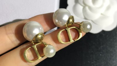 디ㅇ 트라이벌 이어링