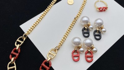 디ㅇ 쁘띠CD 이어링