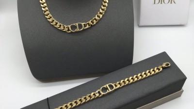 디ㅇ CD 체인 목걸이