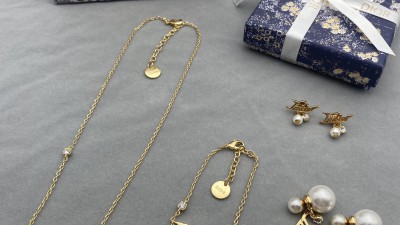 디ㅇ 자도르 이어링