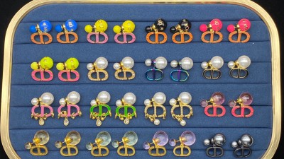 디ㅇ 귀걸이 모음