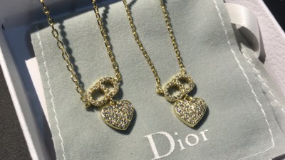 디ㅇ 하트 참 목걸이