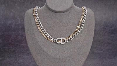 디ㅇ 투인원 목걸이