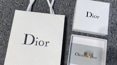 디ㅇ 레볼루션 링