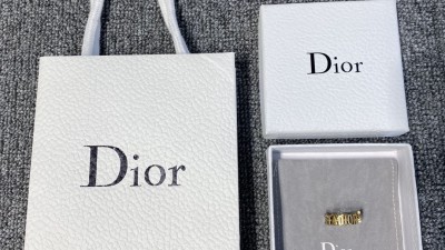 디ㅇ 자도르 링