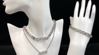 디ㅇ 레볼루션 브레이슬릿