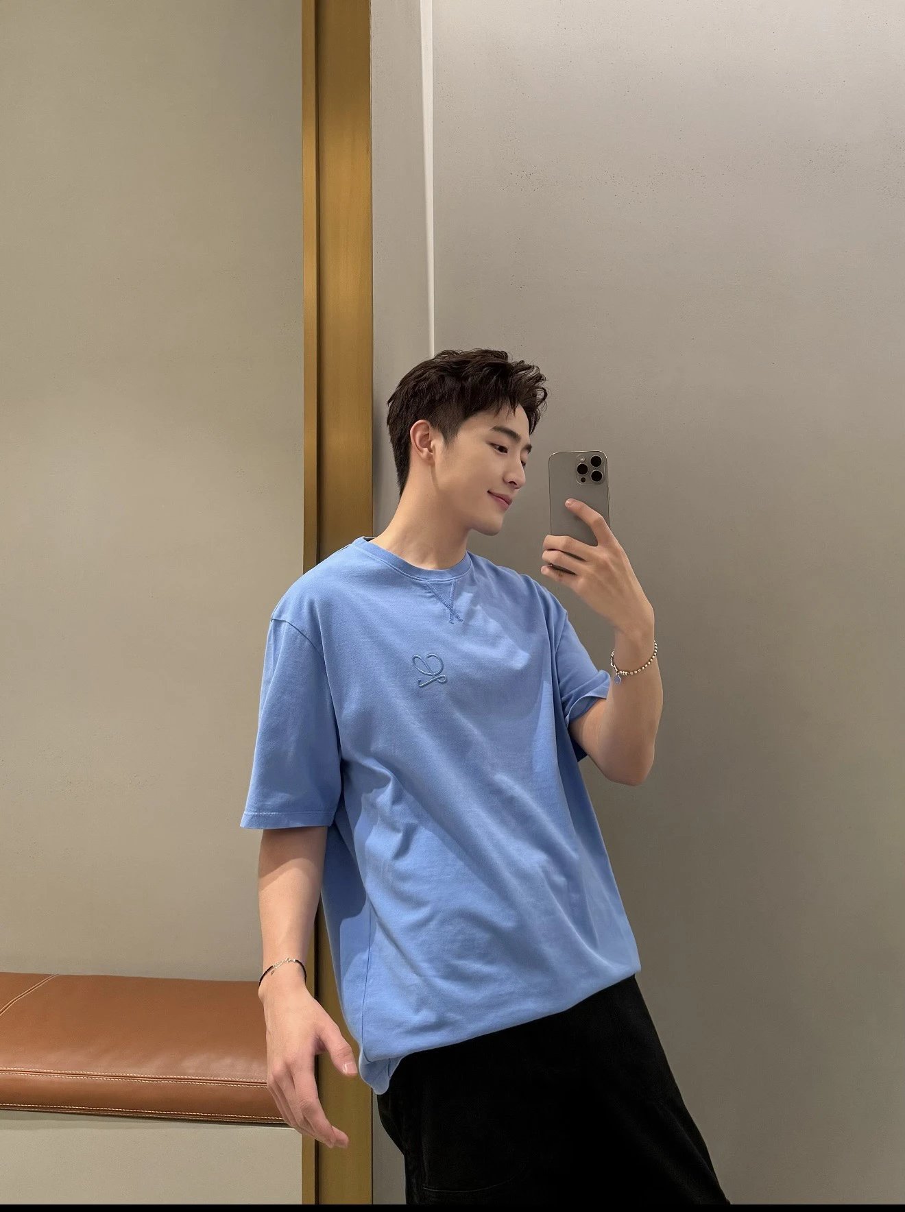 상품 이미지 2