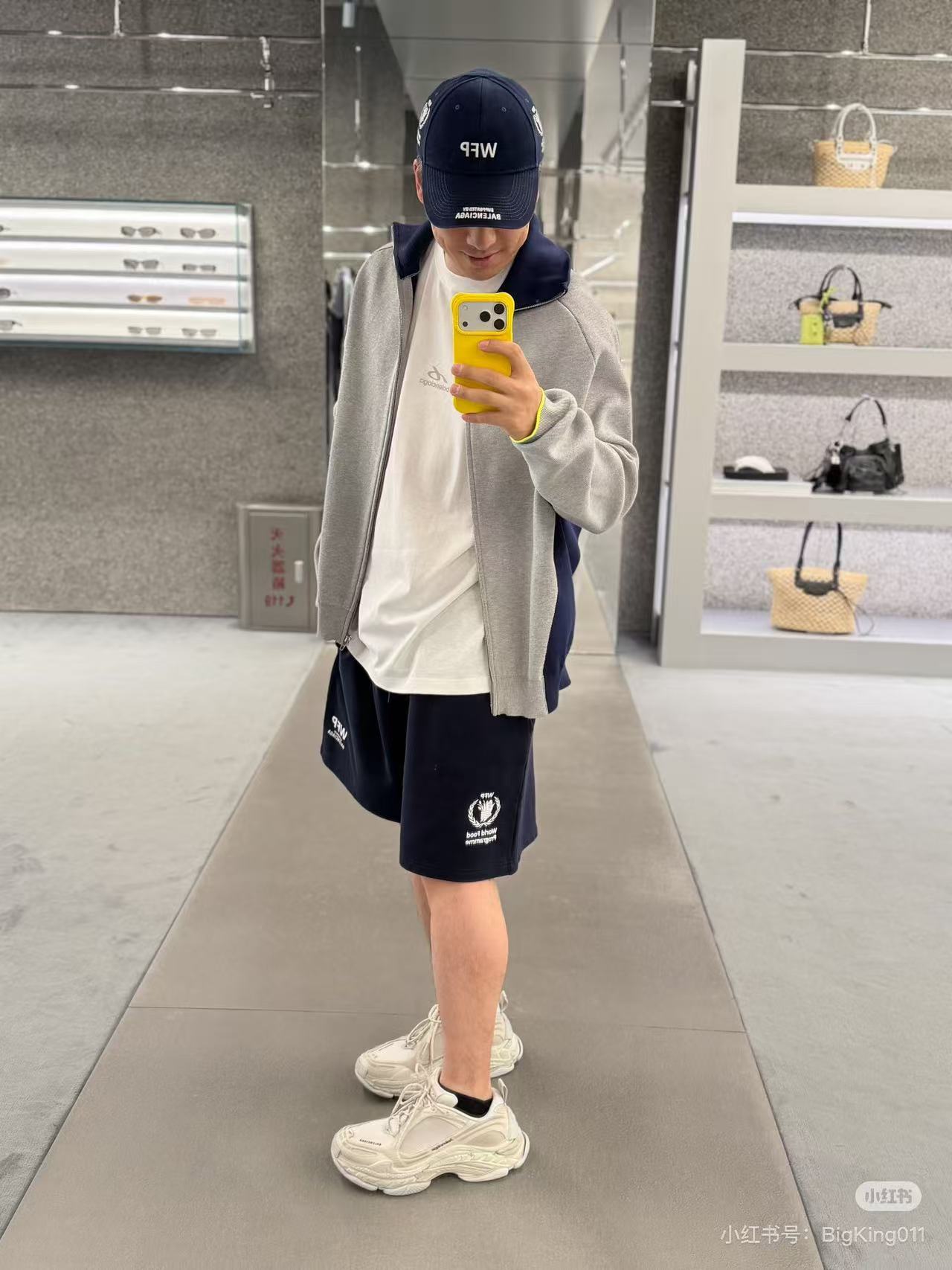 상품 이미지 1