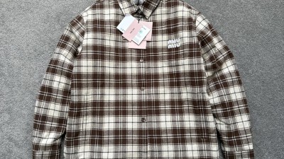 [세일][한정수량] 미ㅇ미우 체크 버진 울 자켓