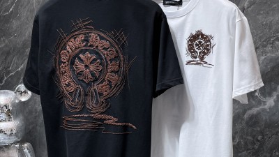 크ㄹ하츠 홀스슈 로고 티셔츠 2컬러