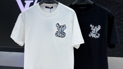 [공용] 루ㅇ비통 티셔츠 2컬러