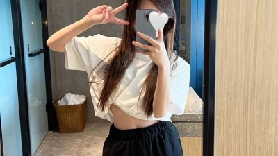 [공용] 크ㄹ하츠 크로스 레더 패치 스웨트 쇼츠 2컬러