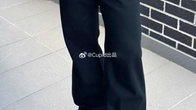 [한정수량] 아ㅋ네 스튜디오 레귤러핏 진 2021M