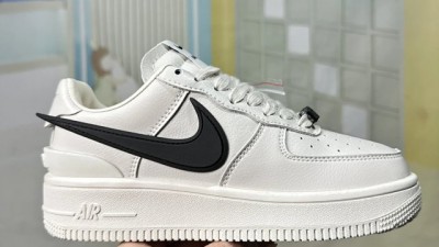 [공용] 나ㅇ키 x 앰부쉬 에어포스 1 로우 SP 팬텀