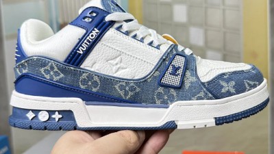 [공용] 루ㅇ비통 LV 트레이너 스니커즈 모노그램 데님 블루
