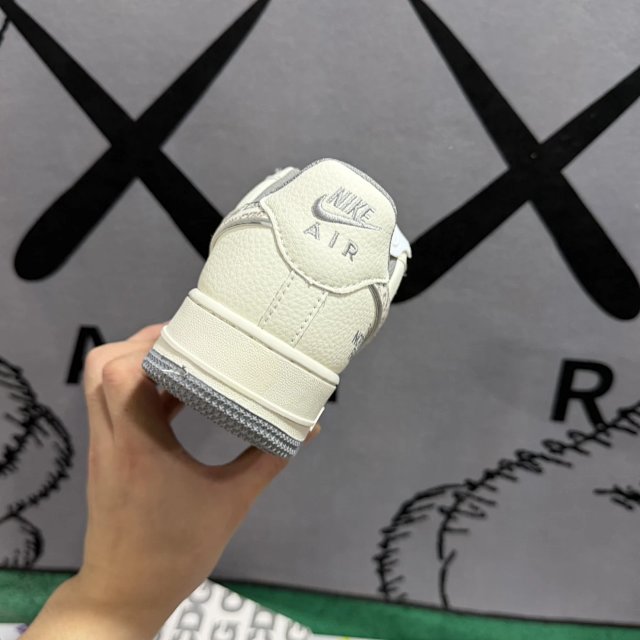 상품 이미지 3