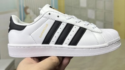 [공용] 아ㄷ다스 슈퍼스타 화이트 블랙