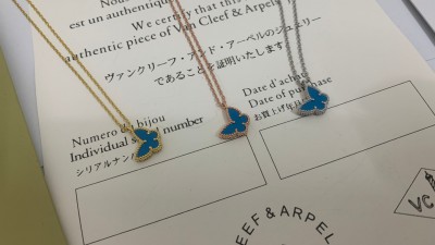 반ㅋ리프 스위트 버터플라이 펜던트 목걸이