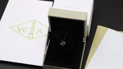 반ㅋ리프 빈티지 알함브라 목걸이