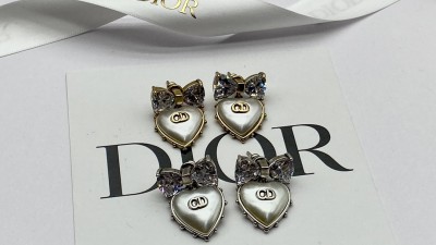 디ㅇ 하트CD 이어링