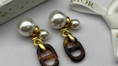 디ㅇ 트라이벌 이어링