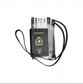 [한정수량] 발ㄹ시아가 패스포트 폰 홀더