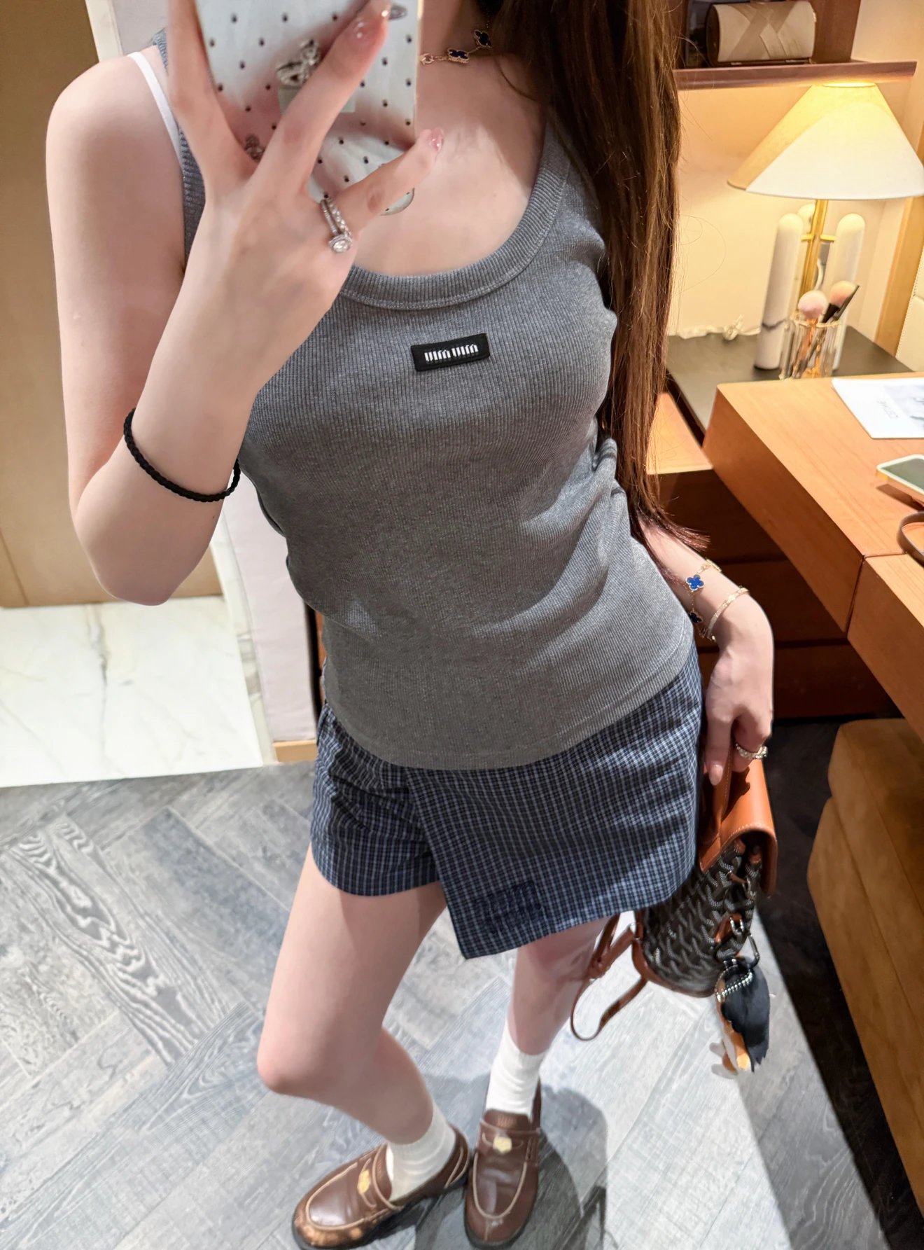 상품 이미지 1