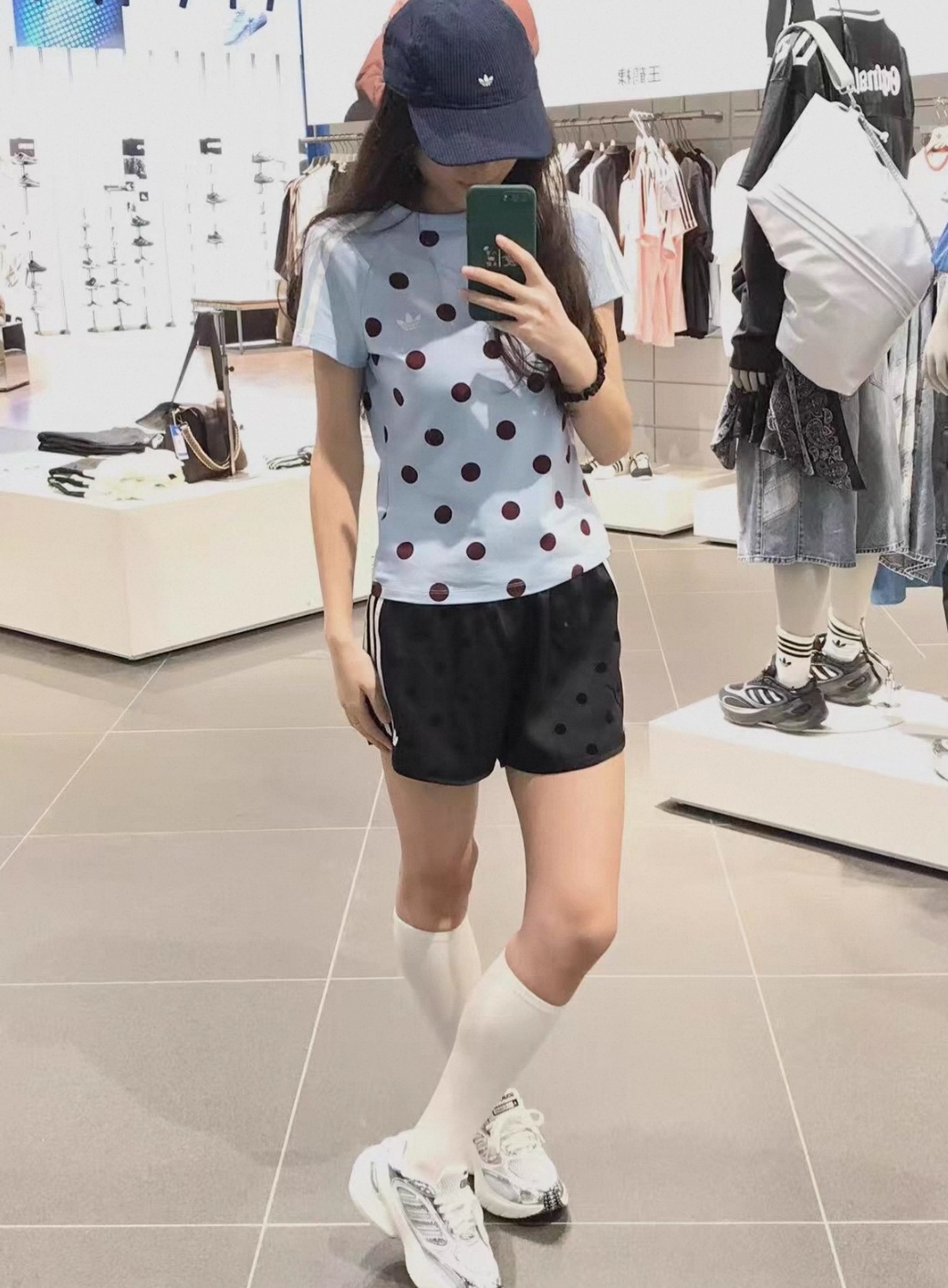상품 이미지 2