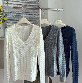 홀ㄹ스터 케이블 니트 브이넥 스웨터 3컬러