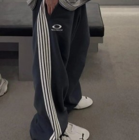 [공용] 발ㄹ시아가 루프 스포츠 아이콘 배기 스웨트팬츠